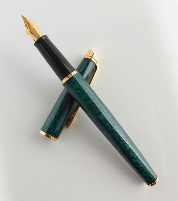 Waterman Hemisphere Green Marble Lacquer Fountain Pen